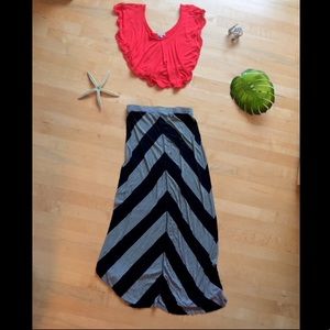 Super soft Geometric Max studio maxi shirt